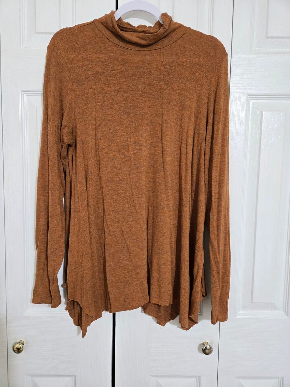 American eagle xl women's rustic orange long sleeve shirt
